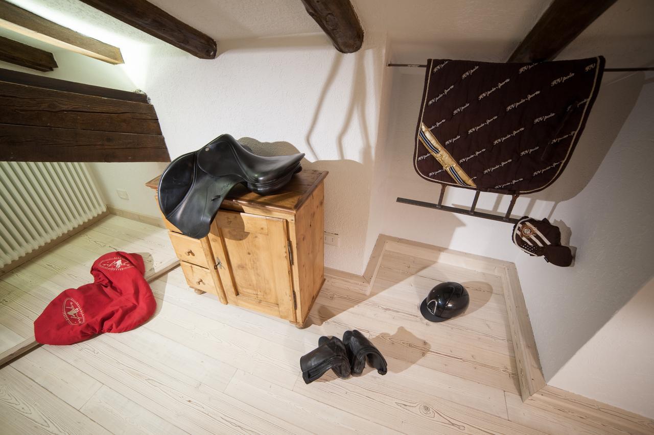 ピエーヴェ・ディ・カドーレ Dimora Al Bivacco Bed & Breakfast エクステリア 写真